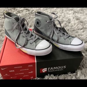 NIB! Chuck Taylor All Star Men’s size: 7.5